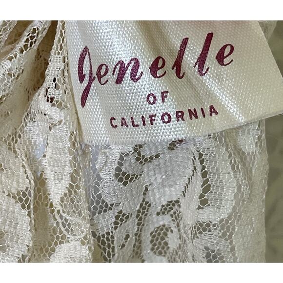 VTG Jenelle of California Sheer Cream Lace Pink Trim Peignoir Lingerie Jacket - Picture 2 of 9